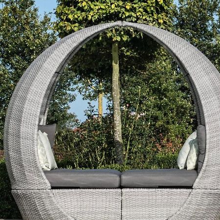Lincoln Holiday Retreat Little House With Private Hot Tub Εξωτερικό φωτογραφία