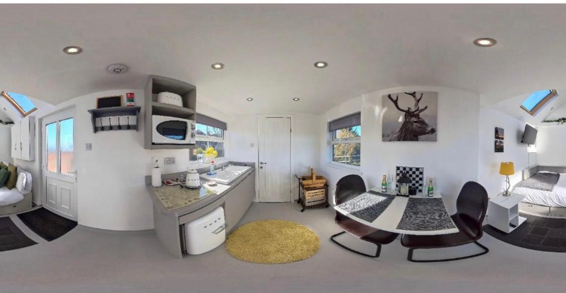 Lincoln Holiday Retreat Little House With Private Hot Tub Εξωτερικό φωτογραφία