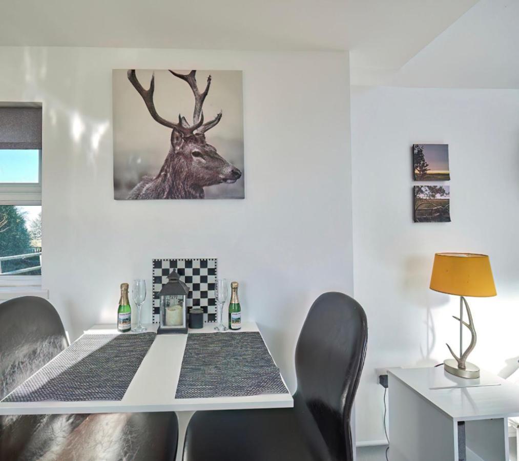 Lincoln Holiday Retreat Little House With Private Hot Tub Εξωτερικό φωτογραφία