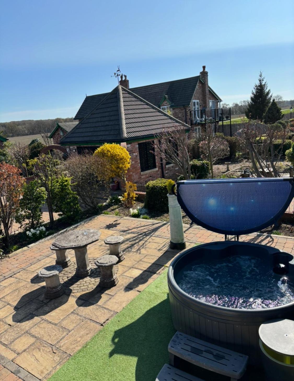 Lincoln Holiday Retreat Little House With Private Hot Tub Εξωτερικό φωτογραφία